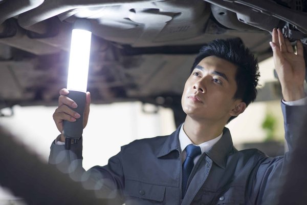 Comment choisir un siège auto adapté pour les femmes enceintes ?